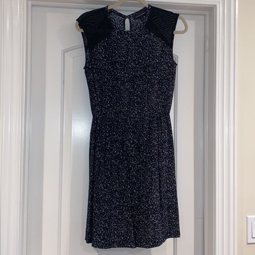 *NWT* BANANA REPUBLIC Black/White Dress with Sheer Shoulders size 4